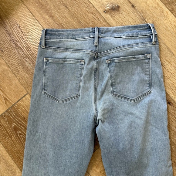 Frame Denim Women’s Le Crop Mini Boot Medium Wash Raw Hem Jeans Sz 29 GUC - Picture 8 of 9